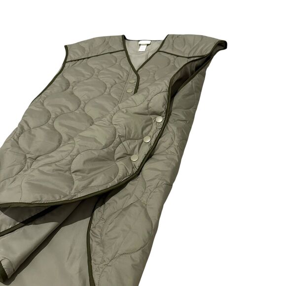 H&M Quilted Oversized Water Repellent Vest Size XS/S - Picture 3 of 6